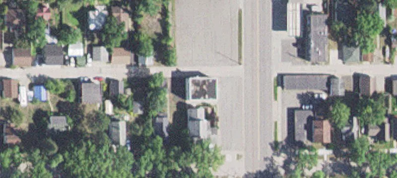 1605 9th Ave