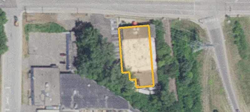 2520 Larpenteur W Ave