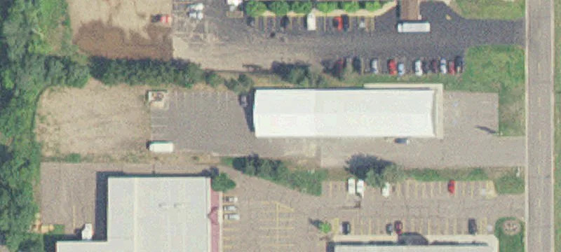 14317 Edgewood Dr