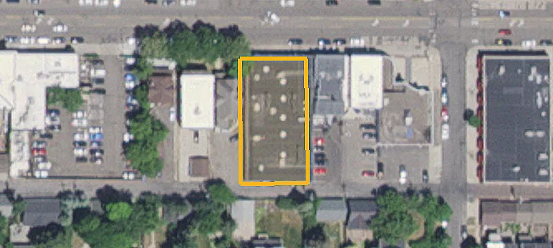 758 Grand Ave