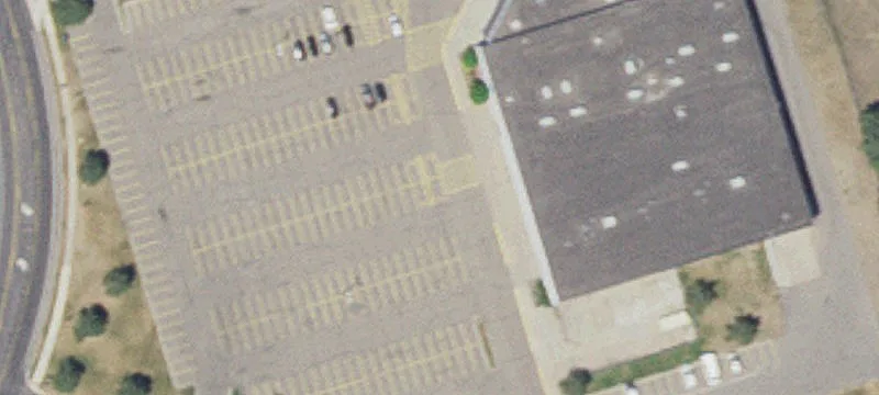 550 Freeport NW Ave
