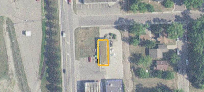 1518 Ml Ave