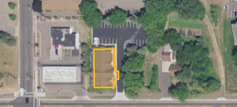 235 Wentworth W Ave