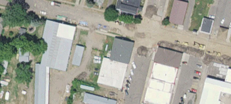 205 2nd SW St