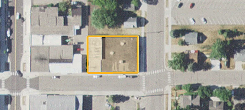 50 Chestnut E St