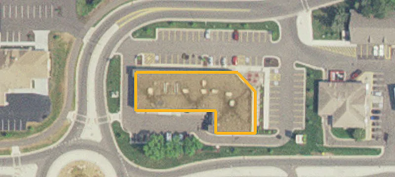 14039 Edgewood Dr