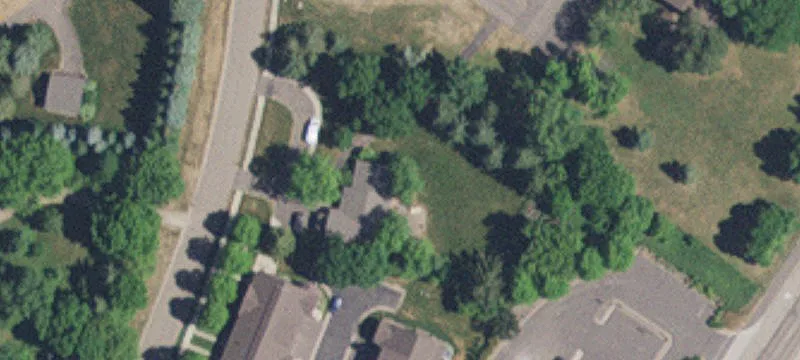 1151 Parkwood Ln
