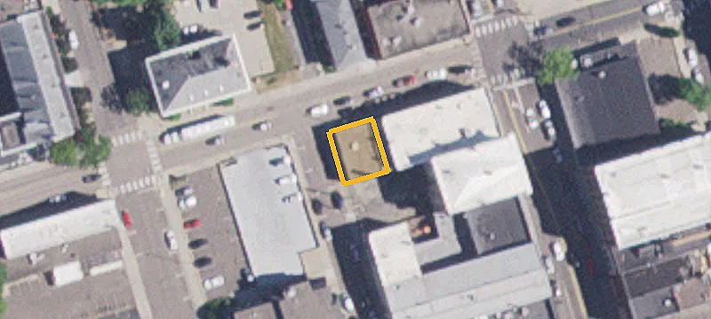 221 Myrtle E St