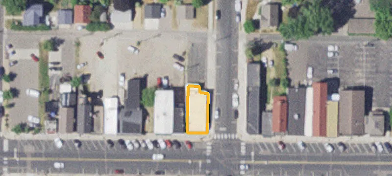 100 Main St