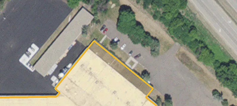 2475 Hwy 55