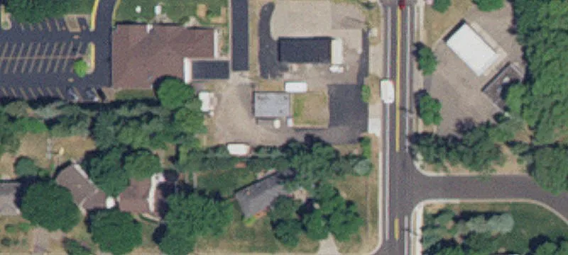 3577 Bellaire Ave