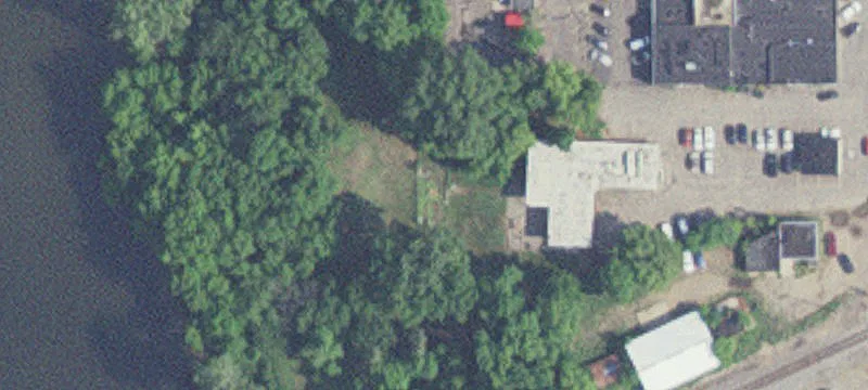 115 1st St