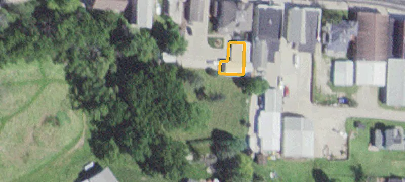 106 Main St