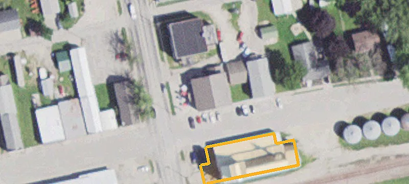 110 Main St