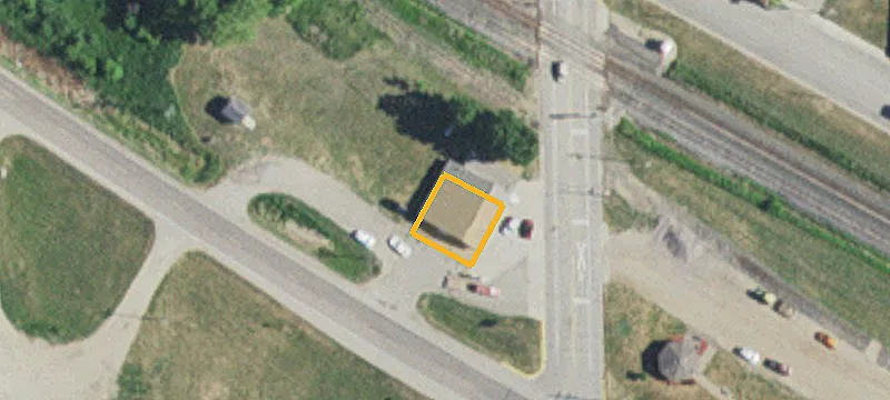 11 Railway W St