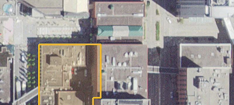 111 Broadway S Ave