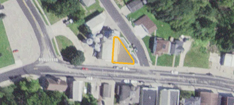 105 Main St