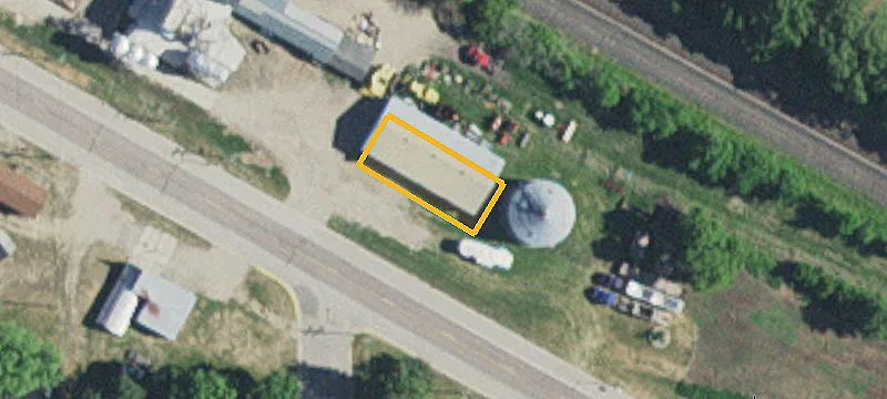 11 Railway E St