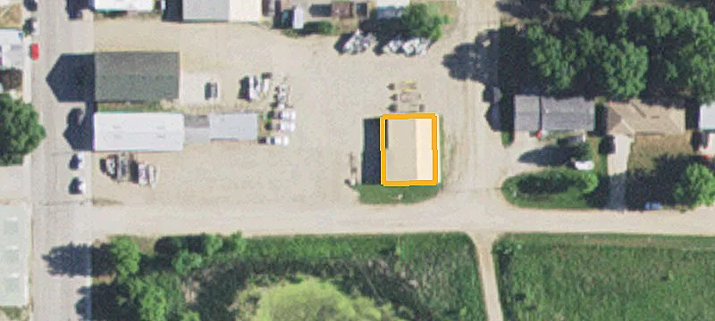 105 Railroad E St