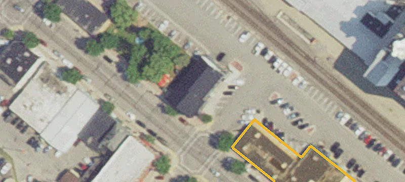 200 Main St