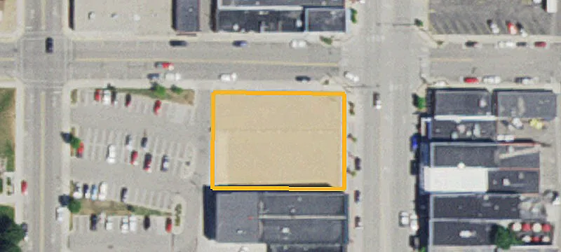 504 Broadway St