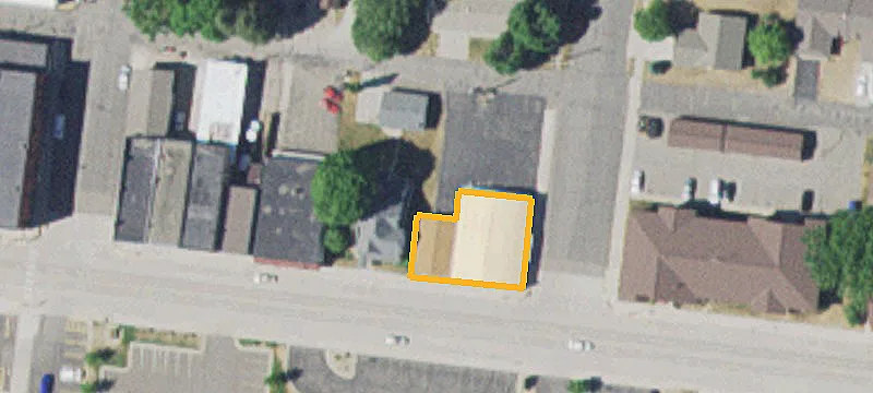 311 Railroad Ave