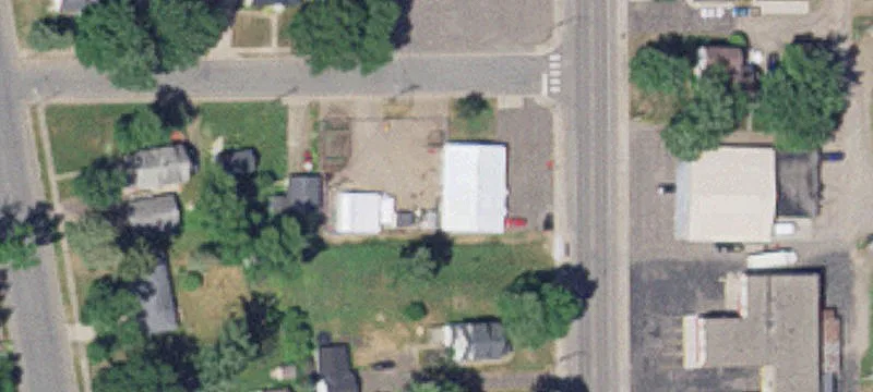 560 Central N Ave