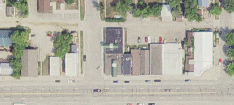 4 1st NE Ave