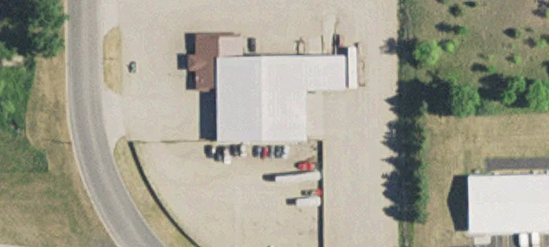 411 Lincoln Loop