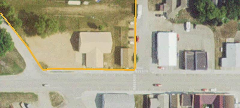 112 Main St