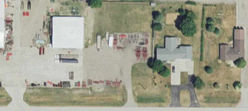 10013 Hwy 7th SE