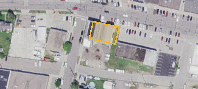 1523 Old W Main St