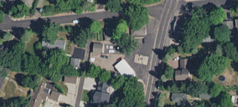 959 Mahtomedi Ave