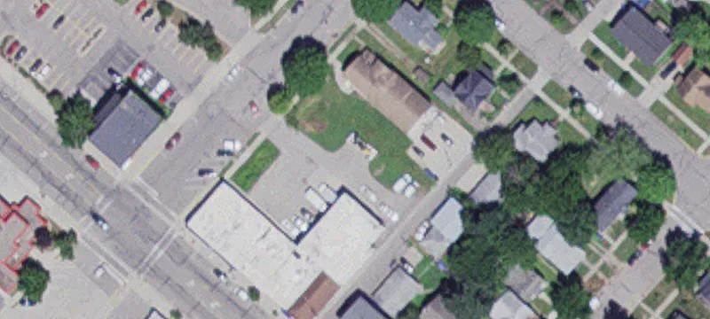 215 5th St