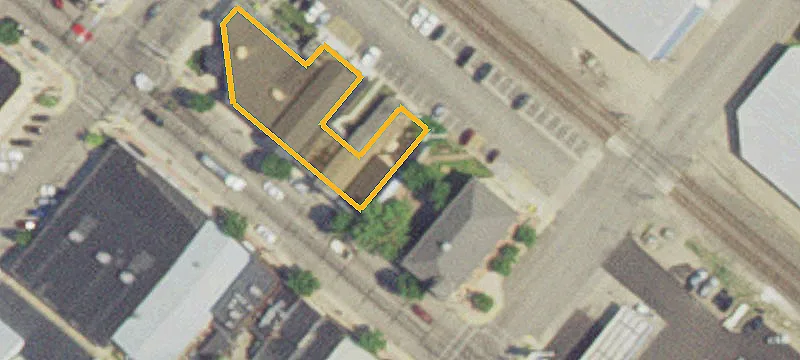 147 Main St