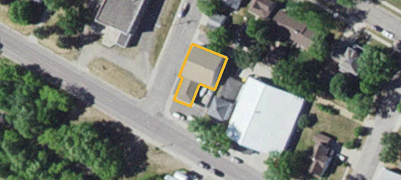 216 Main W St