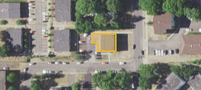 605 15 St