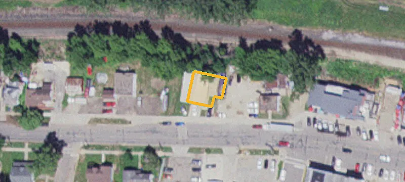 1616 Old W Main St