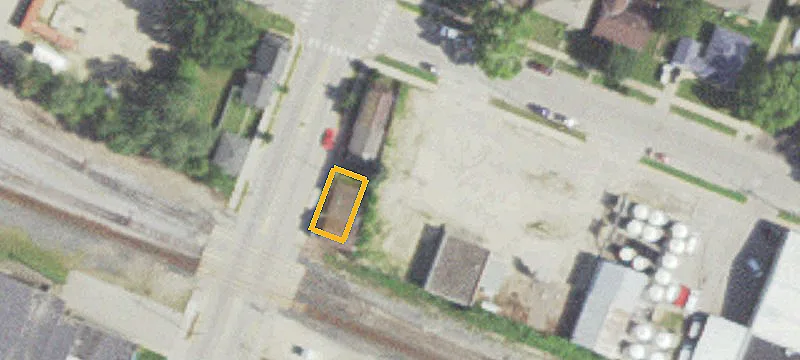 255 Mark St