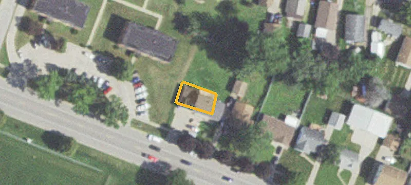 478 Sarnia St