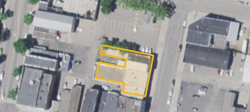 115 2nd NE St