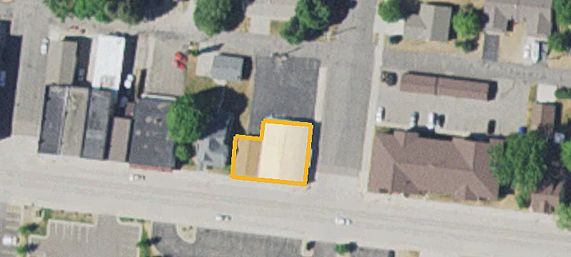301 Railroad Ave