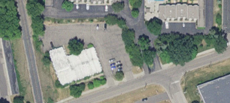 6100 Golden Vly Rd