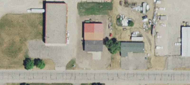 1202 36th W Ave