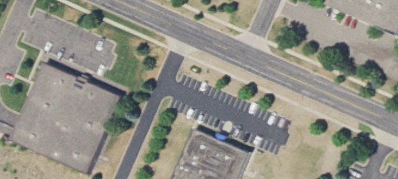800 Lund Blvd