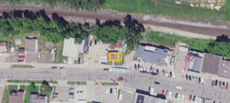 1604 Old W Main St