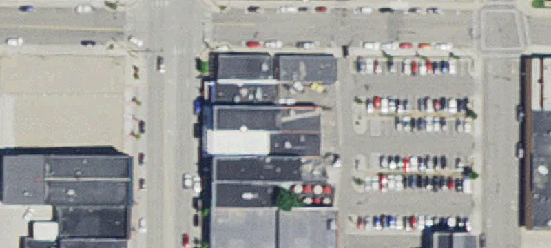 507 Broadway St
