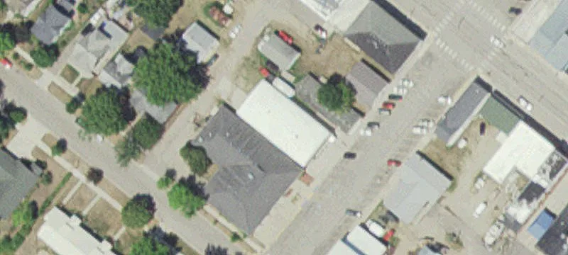 605 2nd St