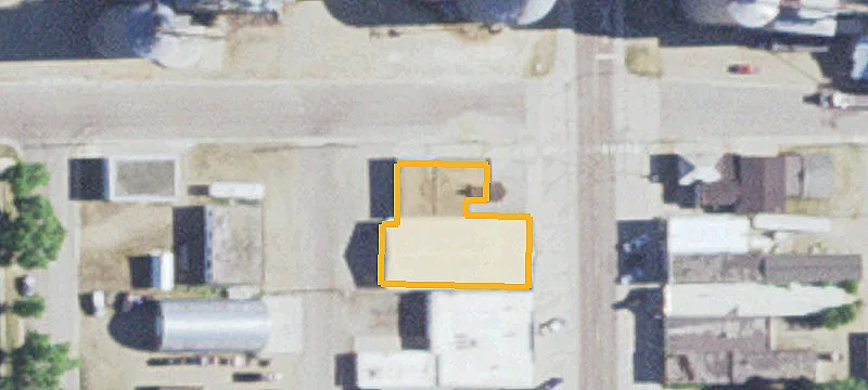 100 Main S St