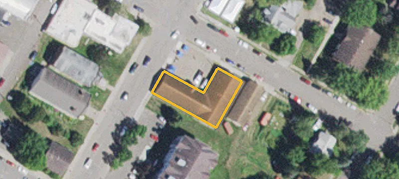 322 Commercial N Ave